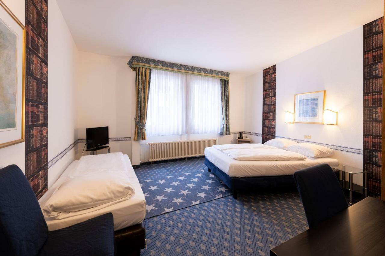 Hotel Koenigshof The Arthouse Colonia Esterno foto