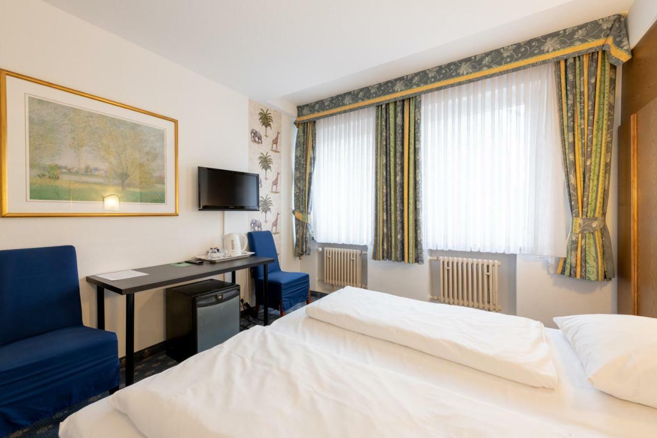 Hotel Koenigshof The Arthouse Colonia Esterno foto