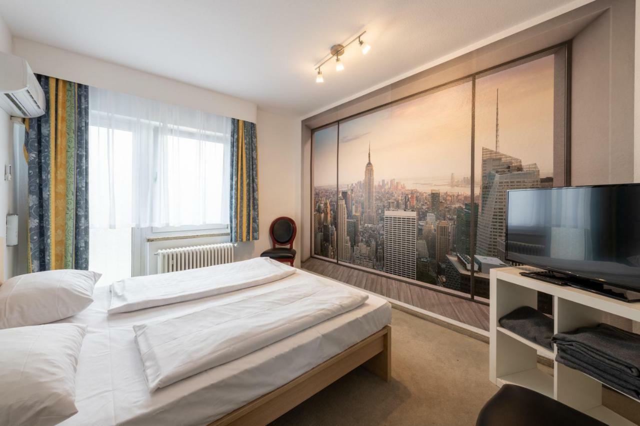 Hotel Koenigshof The Arthouse Colonia Esterno foto